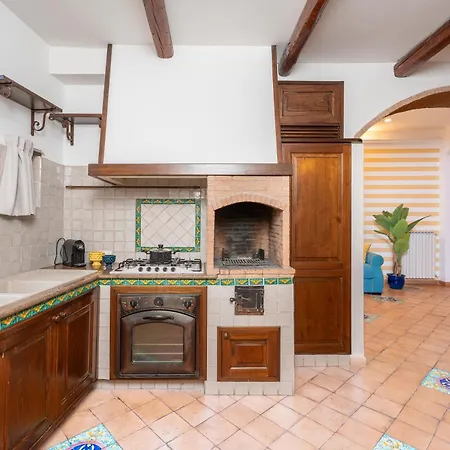 Yourhome - Arches Loft N 10 Apartment
