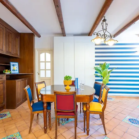 Yourhome - Arches Loft N 10 Apartment